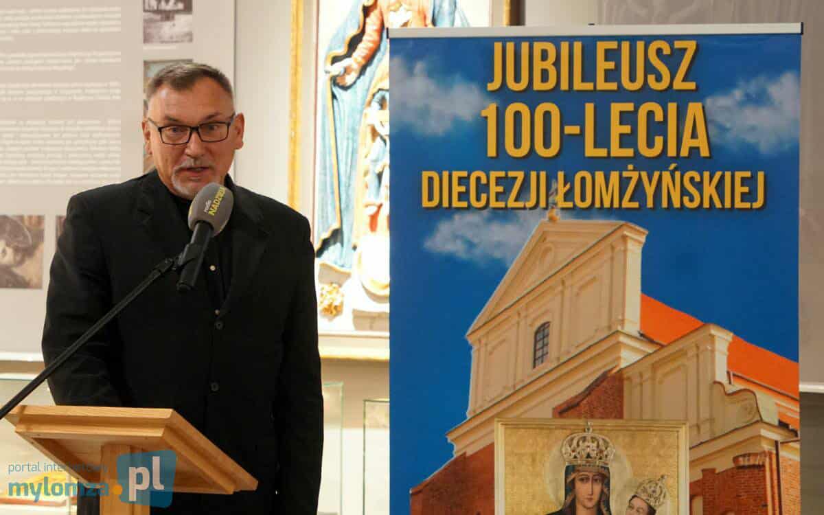 Dr hab. Artur Górak prof. UKSW autorem herbu Diecezji Łomżyńskiej